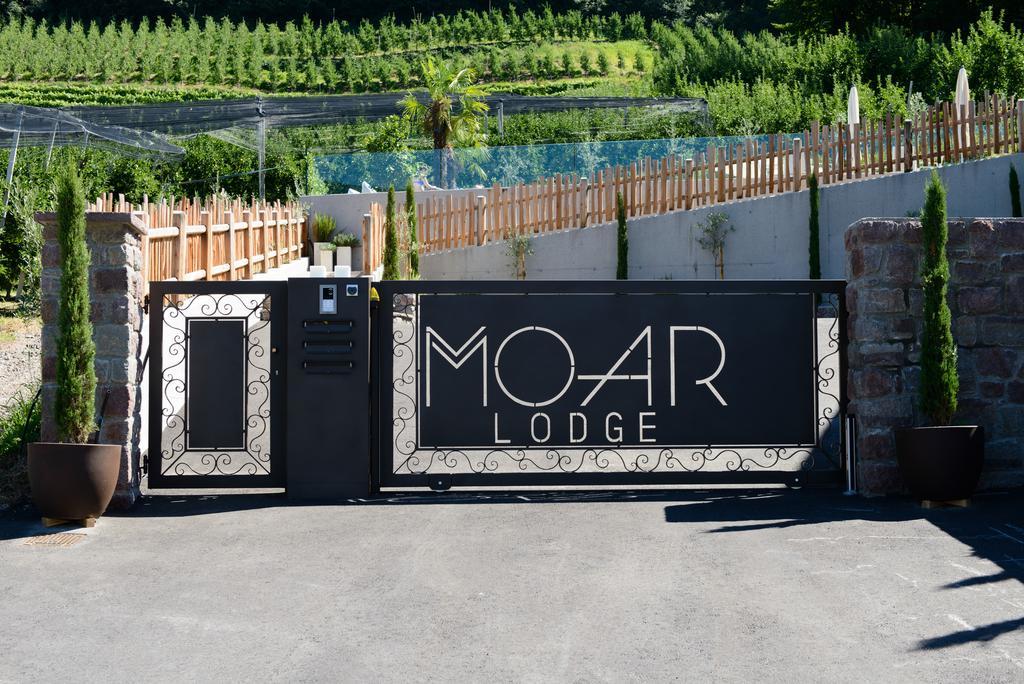 Moar Lodge Postal / Burgstall Buitenkant foto