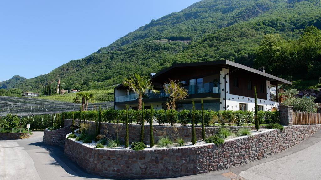 Moar Lodge Postal / Burgstall Buitenkant foto